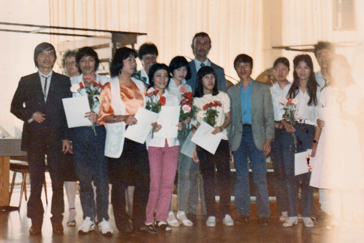 Vu Thanh Diep (erste Reihe, links), Treuen 1988