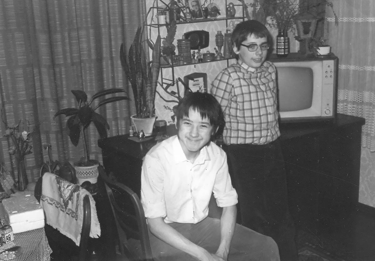 Danilo Starosta (links) mit Bruder, Freital ~1978
