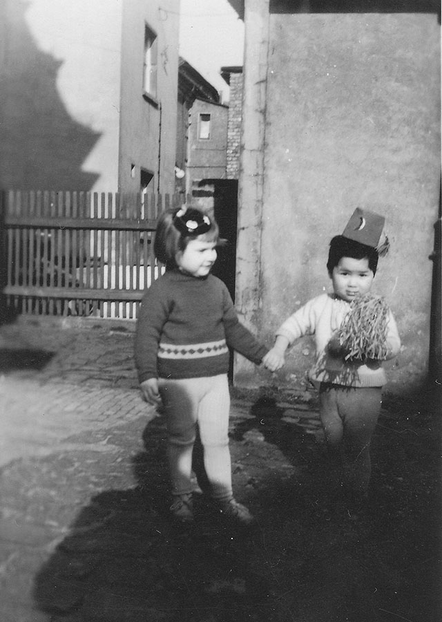 Danila Starosta (rechts) Karneval, Freital 1968