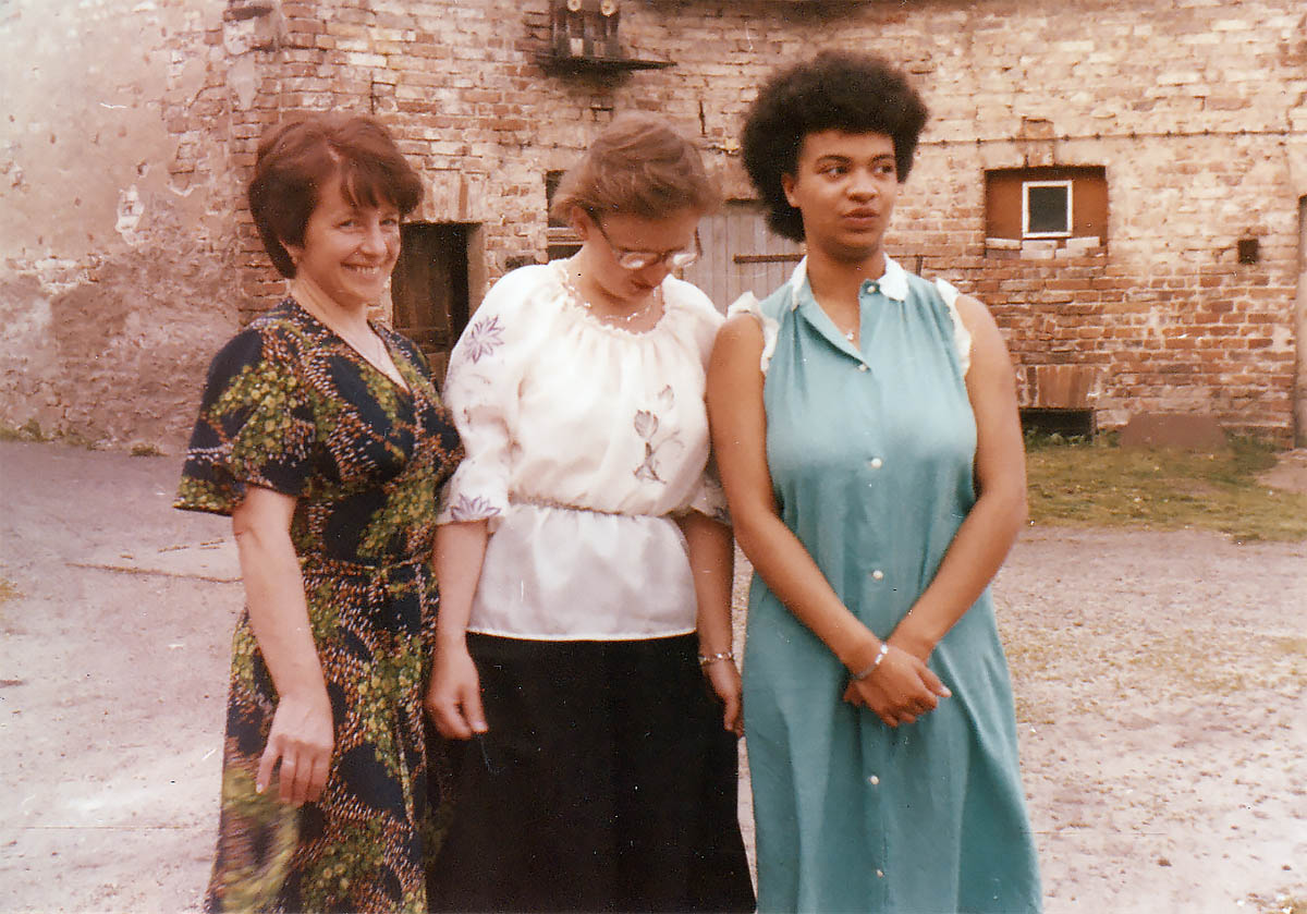 Annettes Tante, Christine Smers und Annette Hannemann (v.l.n.r.), Kreba 1980