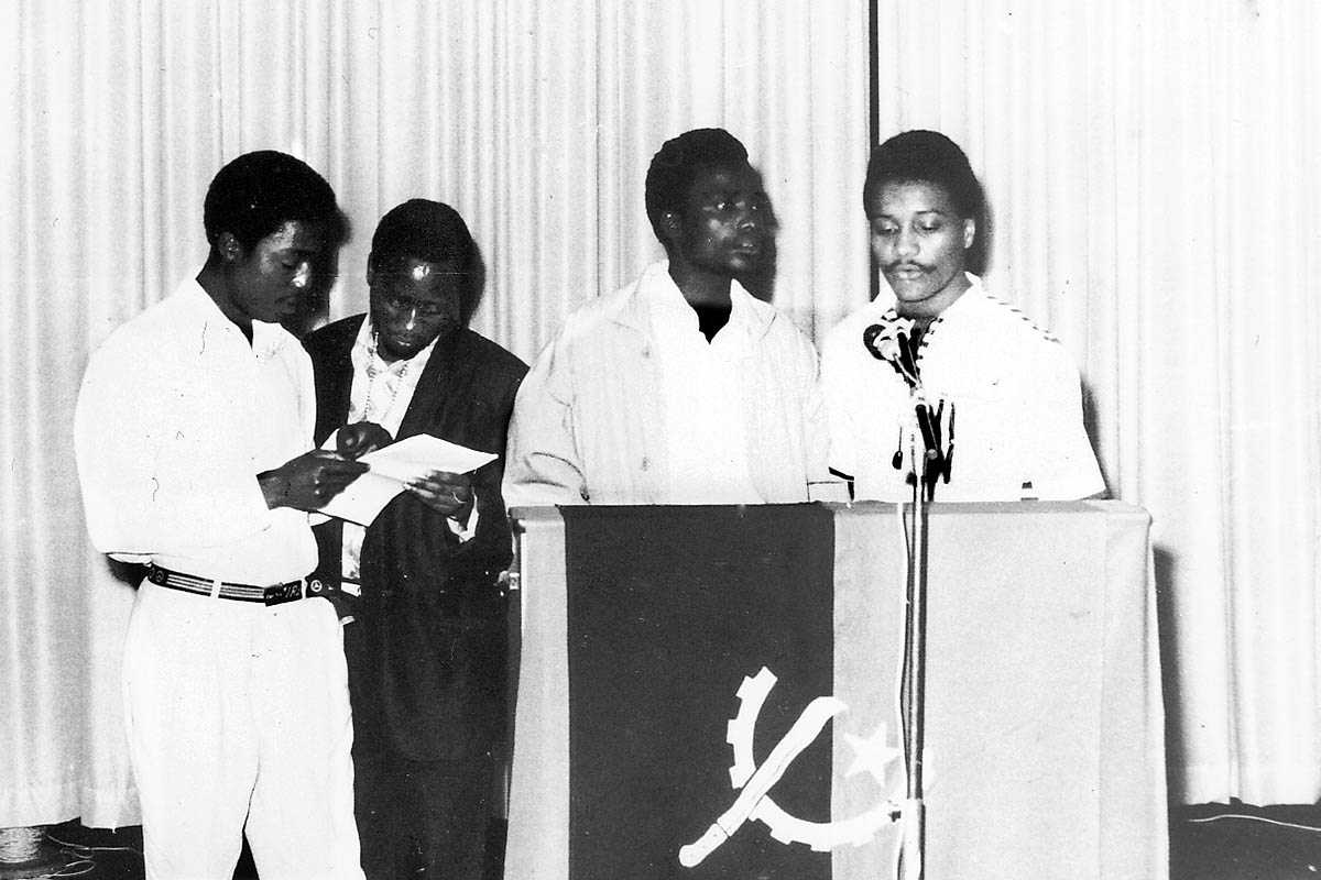 Augusto Jone Munjunga (ganz links), Eberswalde 1988