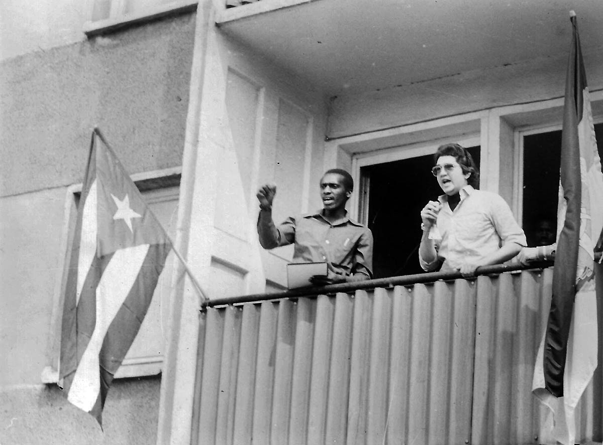 Warter Hechavarría und die Vertreterin der kommunistischen Jugend Kubas in der DDR, Leipzig 1980